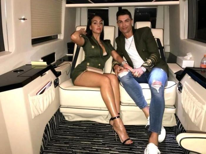 Ronaldodan sevgilisine çok konuşulacak hediye