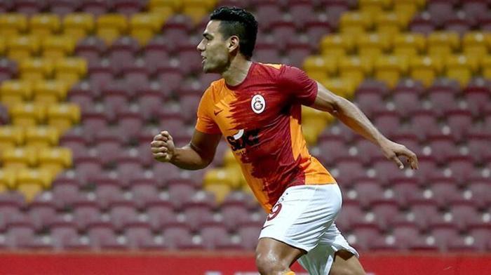Galatasarayda Radamel Falcaodan müthiş geri dönüş Diagne ve Arda sürprizi...