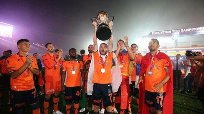 Son dakika | Rıdvan Dilmen transferi açıkladı Emre ile konuştum...