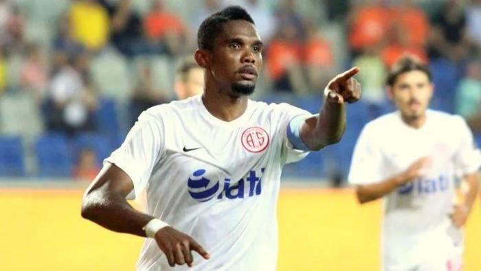 Samuel Etoo ve diğerleri