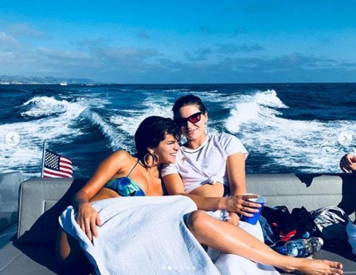 Selena Gomez hastaneye kaldırıldı