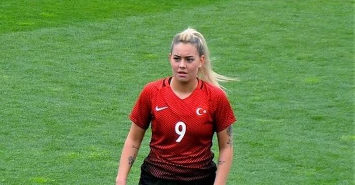 Survivor Aycan Yanaçın yeni takımı belli oluyor