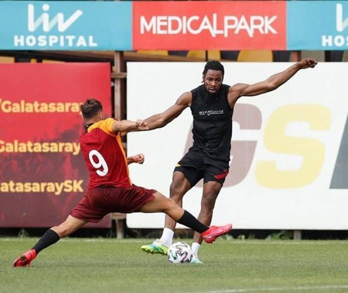 Galatasaray 6-2 Galatasaray U19 (Maçtan kareler)