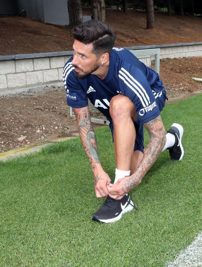 Jose Sosa özel program dahilinde çalıştı