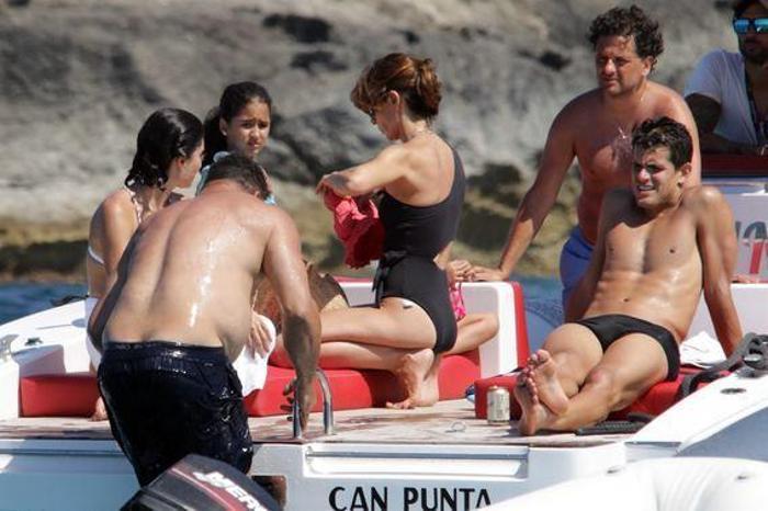 Futbol efsanesi Ronaldonun Formentera tatili