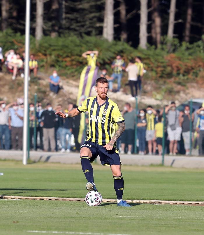 Fenerbahçede Zanka performansı ile dikkat çekti
