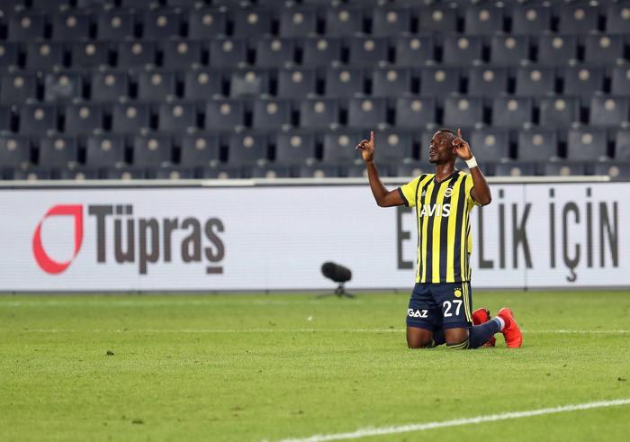 Erol Bulutun Fenerbahçesi şov yaptı İyi oyun, farklı skor (ÖZET) Fenerbahçe 4-0 Antalyaspor