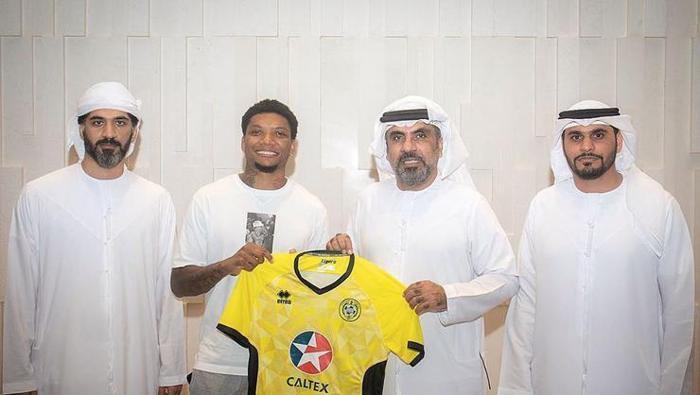 Junior Fernandes resmen El-İttihad Kalbada