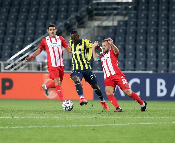 Erol Bulutun Fenerbahçesi şov yaptı İyi oyun, farklı skor (ÖZET) Fenerbahçe 4-0 Antalyaspor