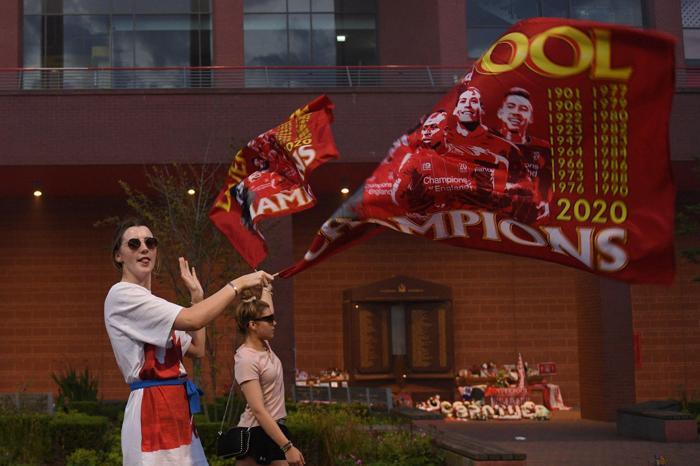 Liverpool sokakları yıkıldı 30 yıl sonra gelen tarihi şampiyonluk