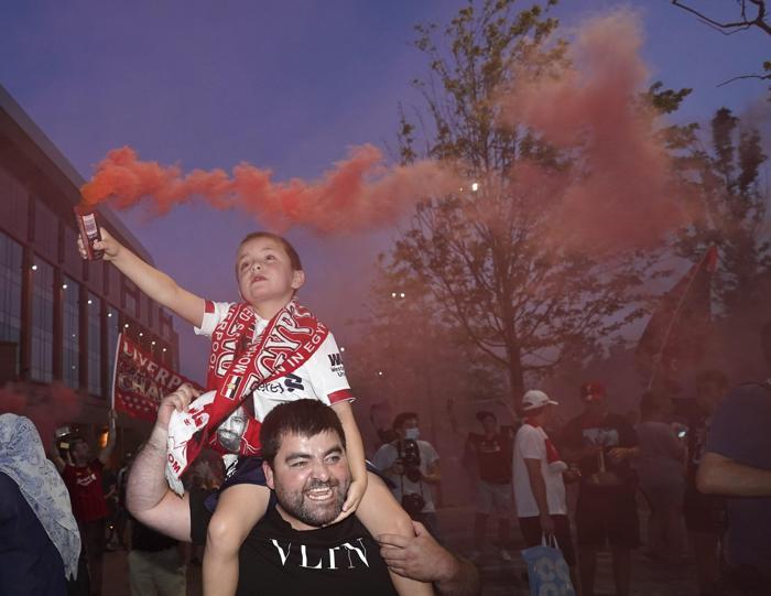 Liverpool sokakları yıkıldı 30 yıl sonra gelen tarihi şampiyonluk
