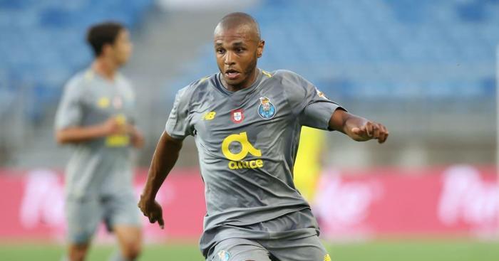 Galatasarayın rakibi Portoda Yacine Brahimi krizi