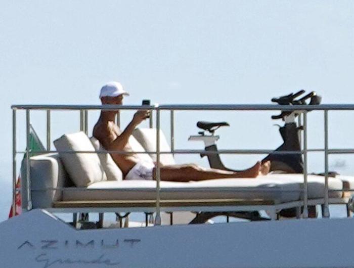 Cristiano Ronaldonun 7 milyon dolarlık tatil keyfi