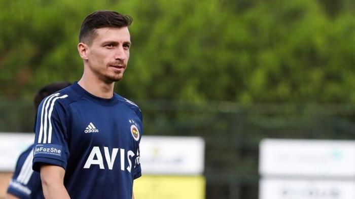 Son dakika transfer gelişmesi Bomba patlıyor Fenerbahçe Brumayı bitirmek üzere...