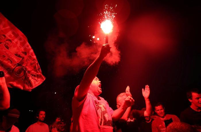 Liverpool sokakları yıkıldı 30 yıl sonra gelen tarihi şampiyonluk