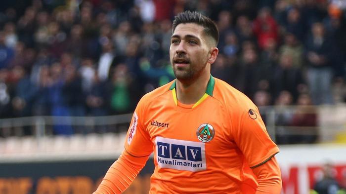 Fenerbahçe son dakika transfer haberleri... Flaş gelişmeler...