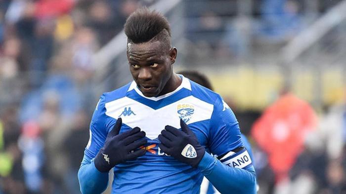 Son dakika - Beşiktaş transfer haberleri İki transfer açıklanacak ve Balotelli...