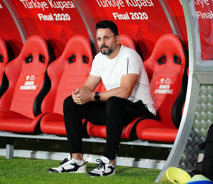 Kupa finalinde Alanyasporlu yıldızdan Erol Buluta şok tepki