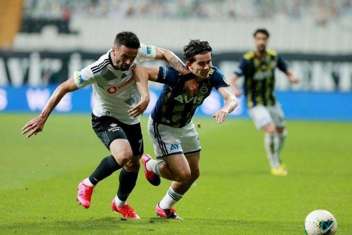 Fenerbahçeden flaş Ferdi Kadıoğlu kararı