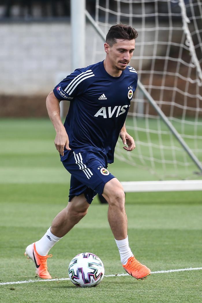 Fenerbahçe, Erol Bulut yönetiminde sezonu açtı