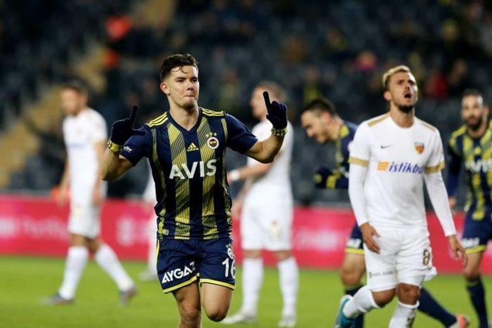 Fenerbahçeden flaş Ferdi Kadıoğlu kararı