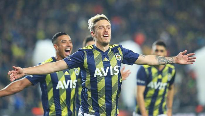 Galatasaraydan Max Kruse bombası Yarı fiyatına...