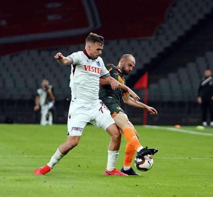 Kupa finalinde Alanyasporlu yıldızdan Erol Buluta şok tepki