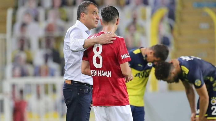 Mert Hakan Yandaşın imza parası Fenerbahçeyi zora soktu