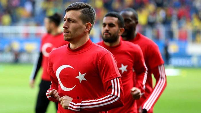 Mert Hakan Yandaşın imza parası Fenerbahçeyi zora soktu