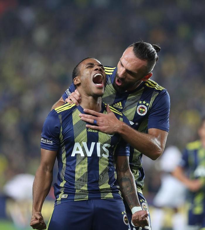 GARRY RODRIGUES