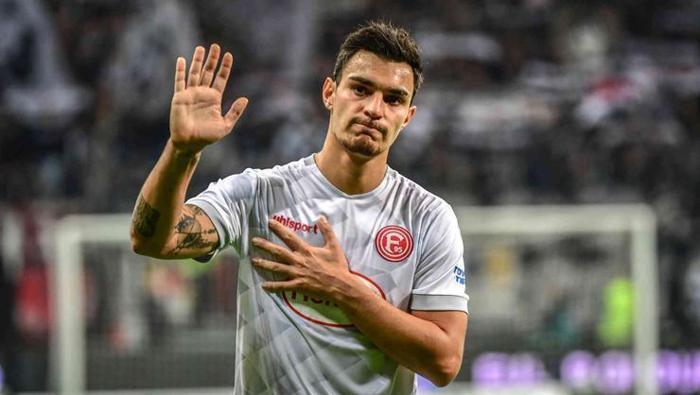 Galatasarayda Kaan Ayhan zirvesi