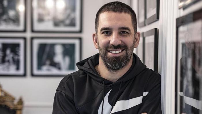 Arda Turan imzayı atıyor