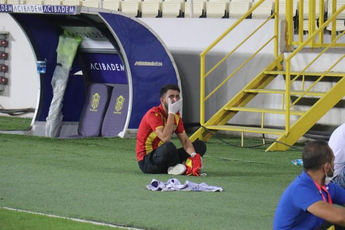 Yeni Malatyaspor cephesi yıkıldı Gözyaşlarını tutamadılar...
