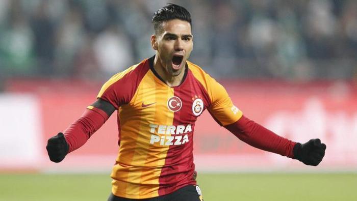 Galatasaraydan şok Radamel Falcao kararı