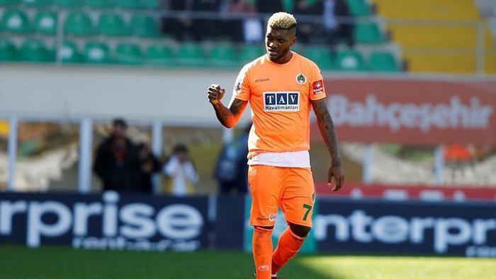 Junior Fernandes transferi için büyük kapışma