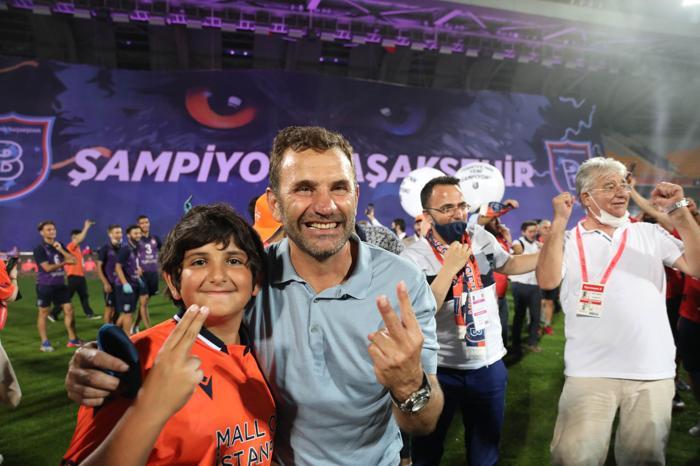 Başakşehirde şampiyonluk coşkusu yaşanıyor