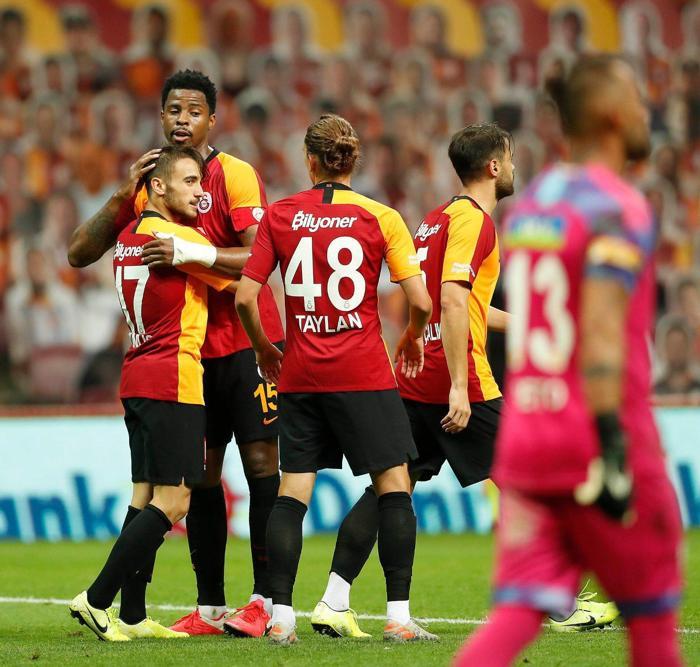 Fatih Terim öfke patlaması yaşadı İşte Terimın hırsı...