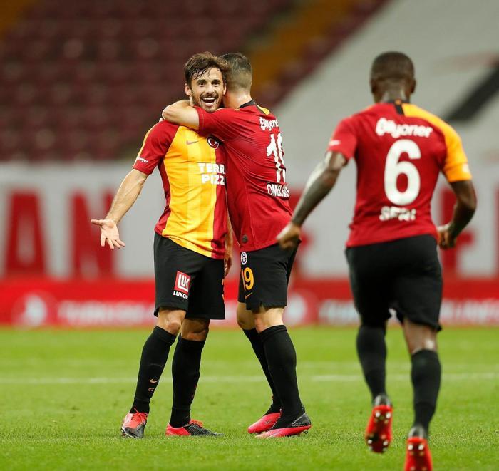Fatih Terim öfke patlaması yaşadı İşte Terimın hırsı...