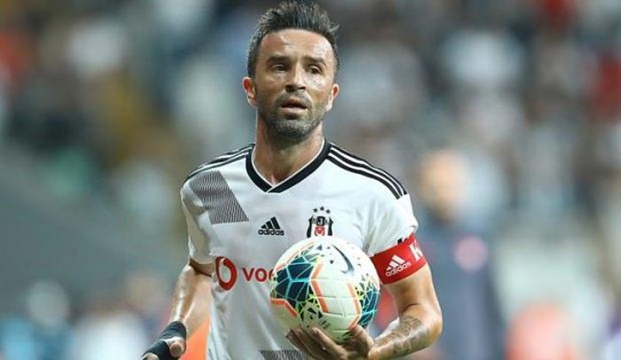 Beşiktaşın Fenerbahçe karşısında muhtemel 11i