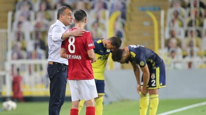 Son dakika transfer haberleri | Fenerbahçe yeni sol bekini Süper Ligden buldu