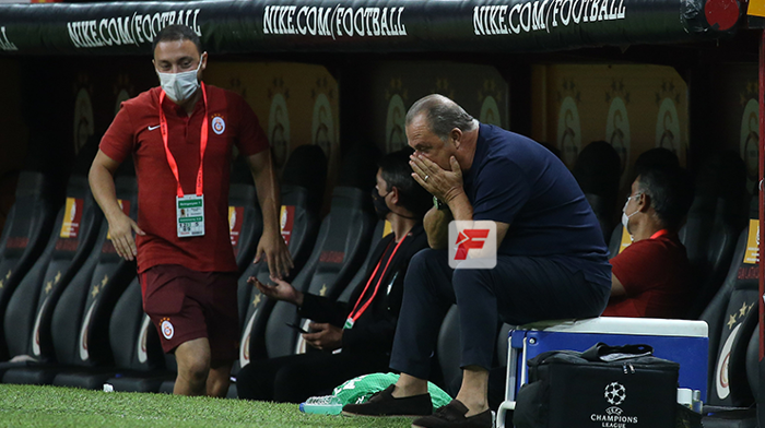 Fatih Terimin yıkıldığı anlar... Galatasaray-Göztepe maçında Koray Gençerlere tepki
