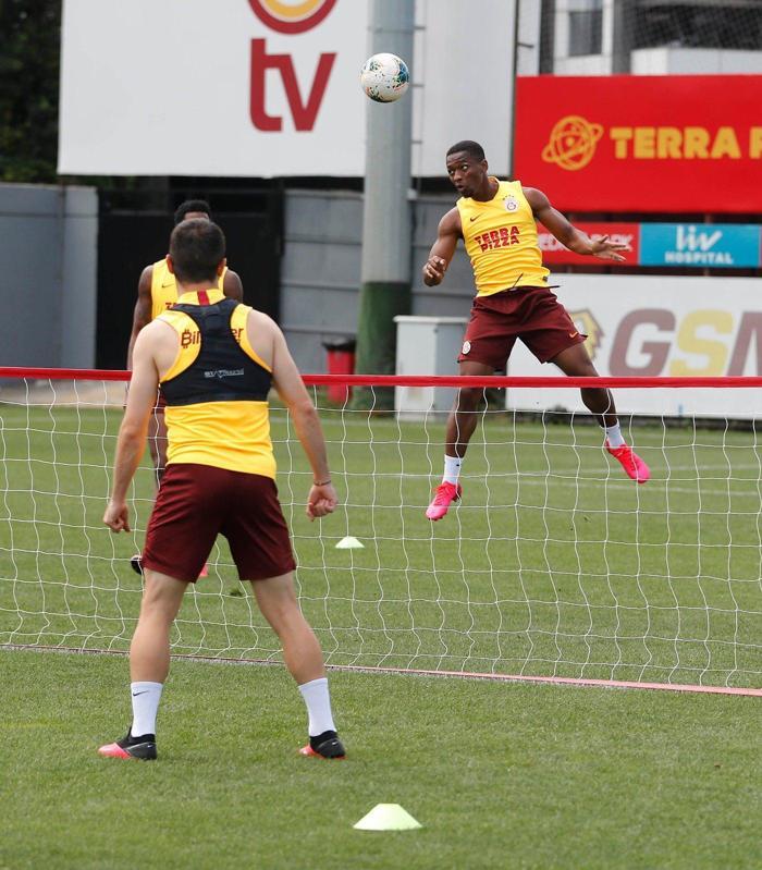 Süper ikili Trezeguet ve Diagne Galatasarayda yeniden buluşuyor