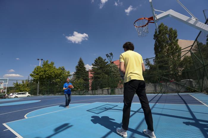 Cedi Osman ve Bakan Kasapoğlundan spor zirvesi