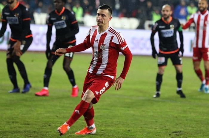 Fenerbahçeden büyük transfer operasyonu Tam 5 bomba