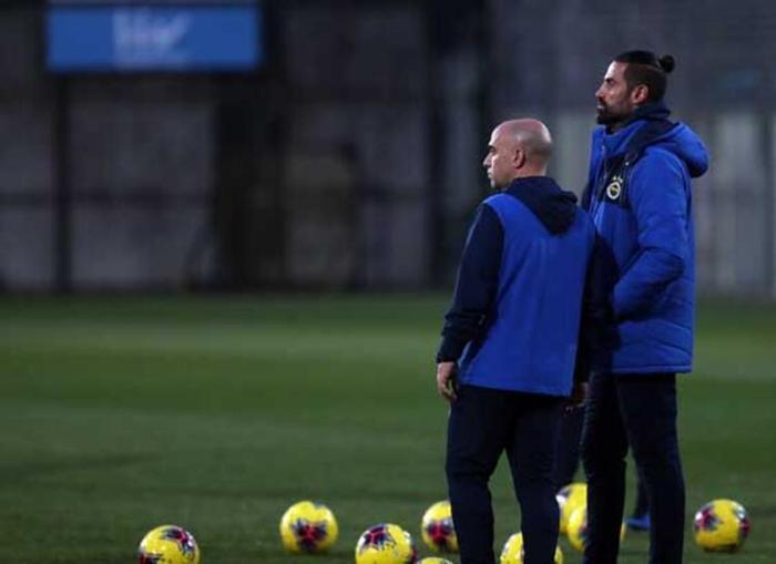 Fenerbahçede Emre Belözoğlu ve Volkan Demirelin kararları damga vurdu