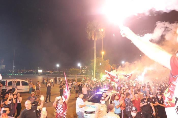 Hataysporda Süper Lig coşkusu Hatayda muhteşem karşılama