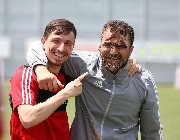 FLORYADA EV BİLE BAKIYORDU