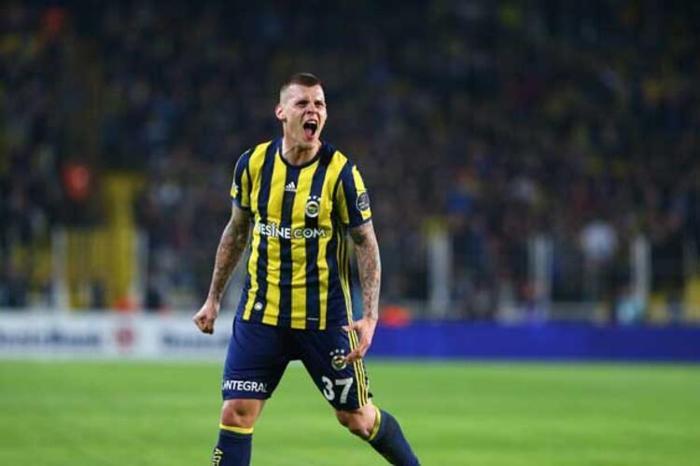Fenerbahçeye Martin Skrtelden rest Başakşehire siz karışmayın mesajı