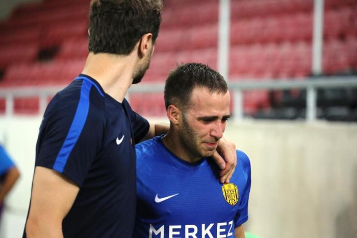 Ankaragücü küme düştü, futbolcular gözyaşlarına boğuldu