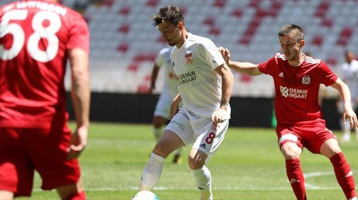 Son dakika | Fenerbahçede Emre Belözoğlunun transfer listesi ortaya çıktı